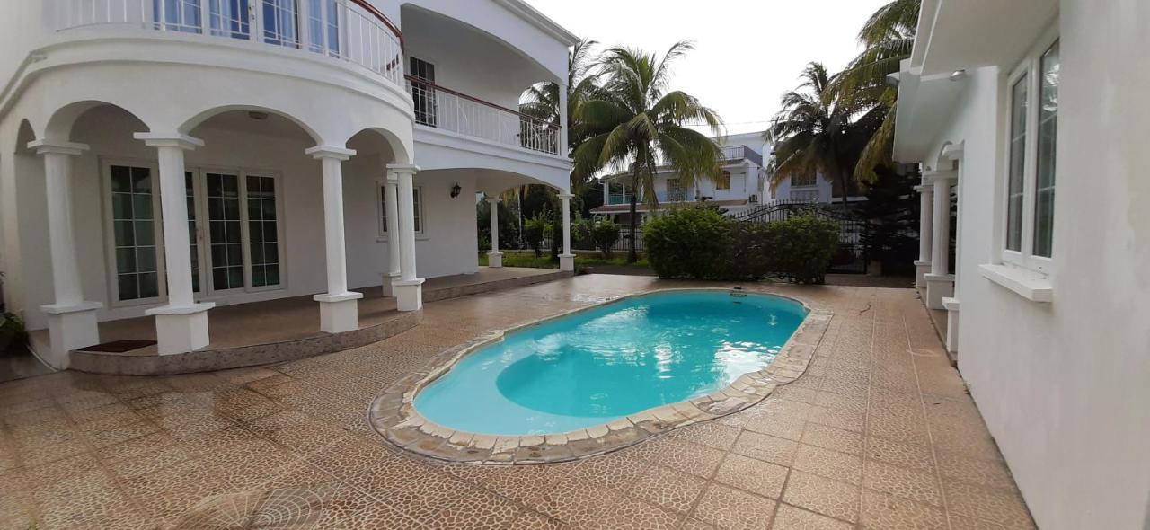 Villa Le Mirage A 150M De La Plage Flic en Flac Ngoại thất bức ảnh